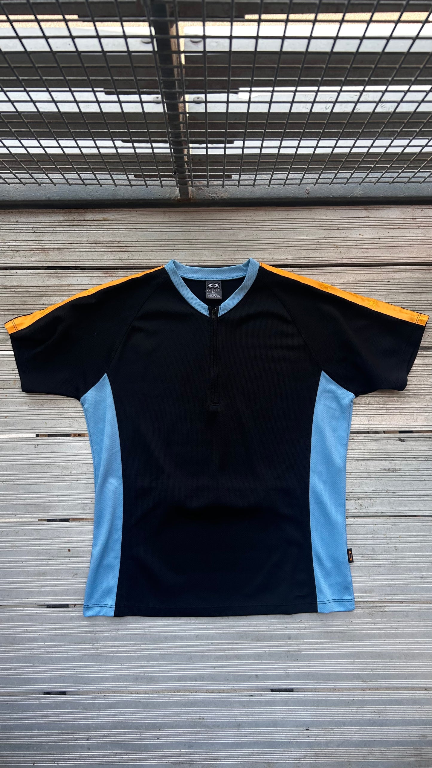 Oakley Software 1/4 Zipped Tee