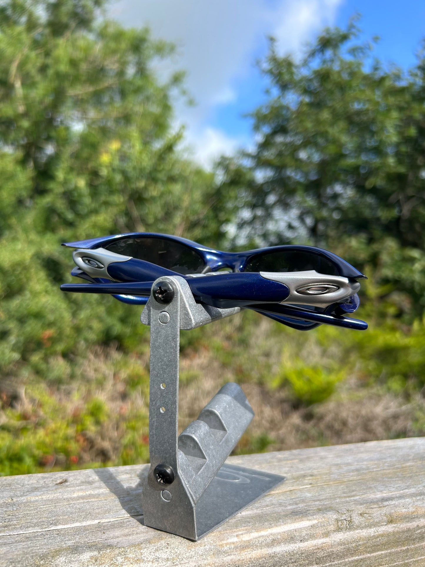 Oakley Valve