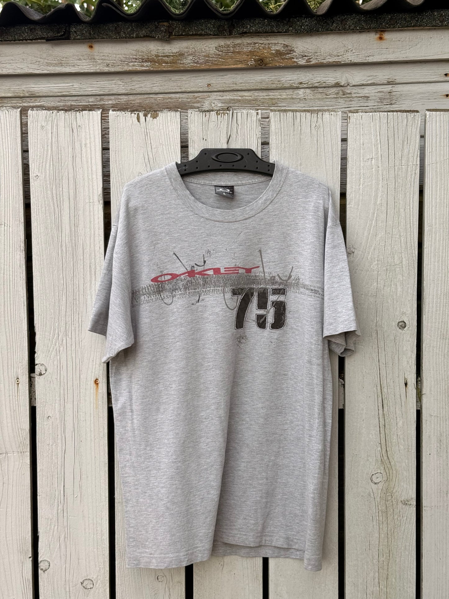Oakley Graphic Tee