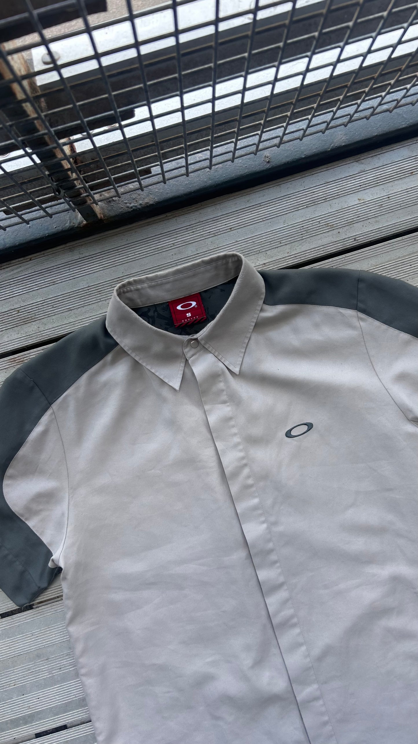 Oakley Shirt