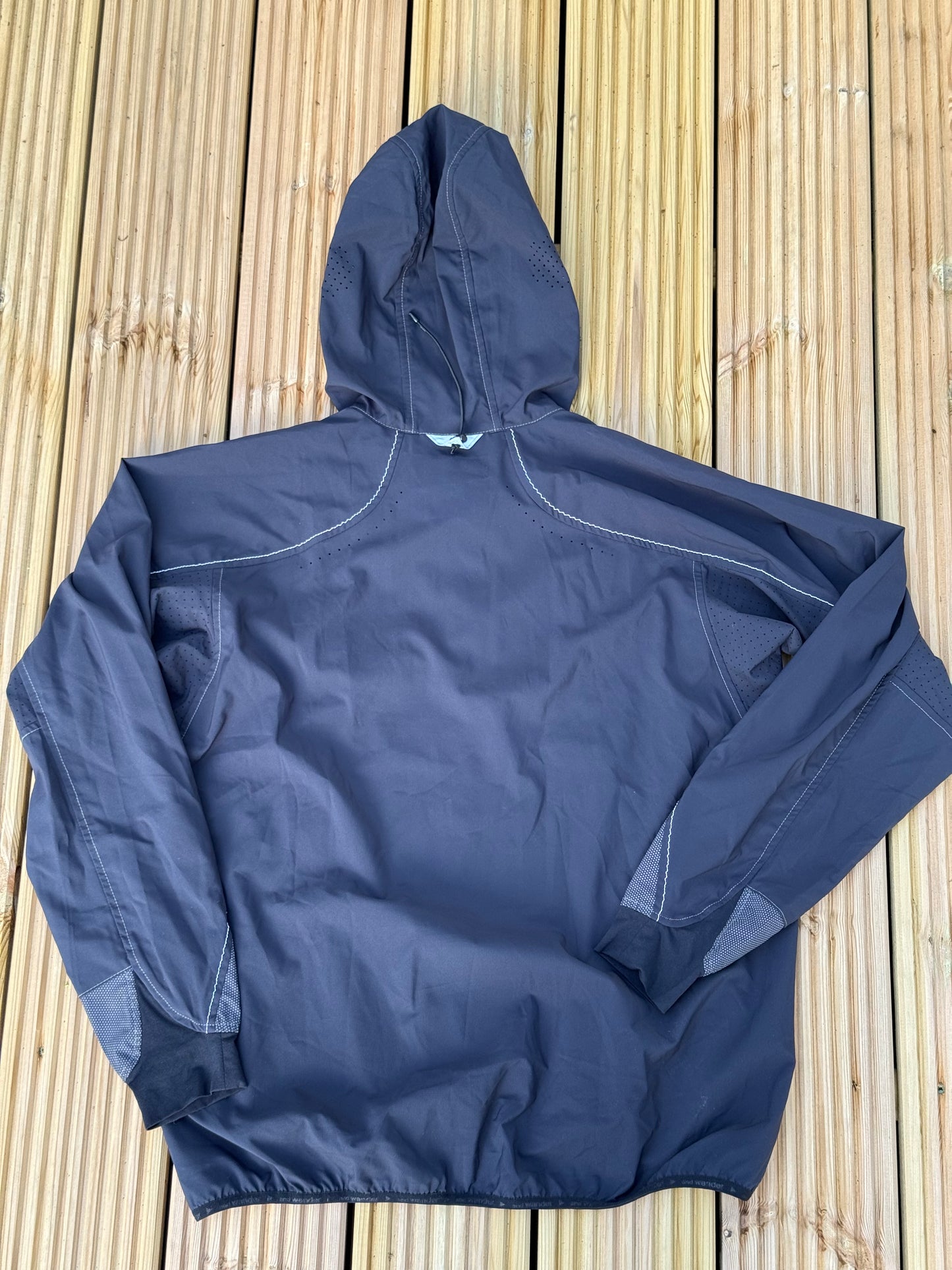 And Wander Windbreaker