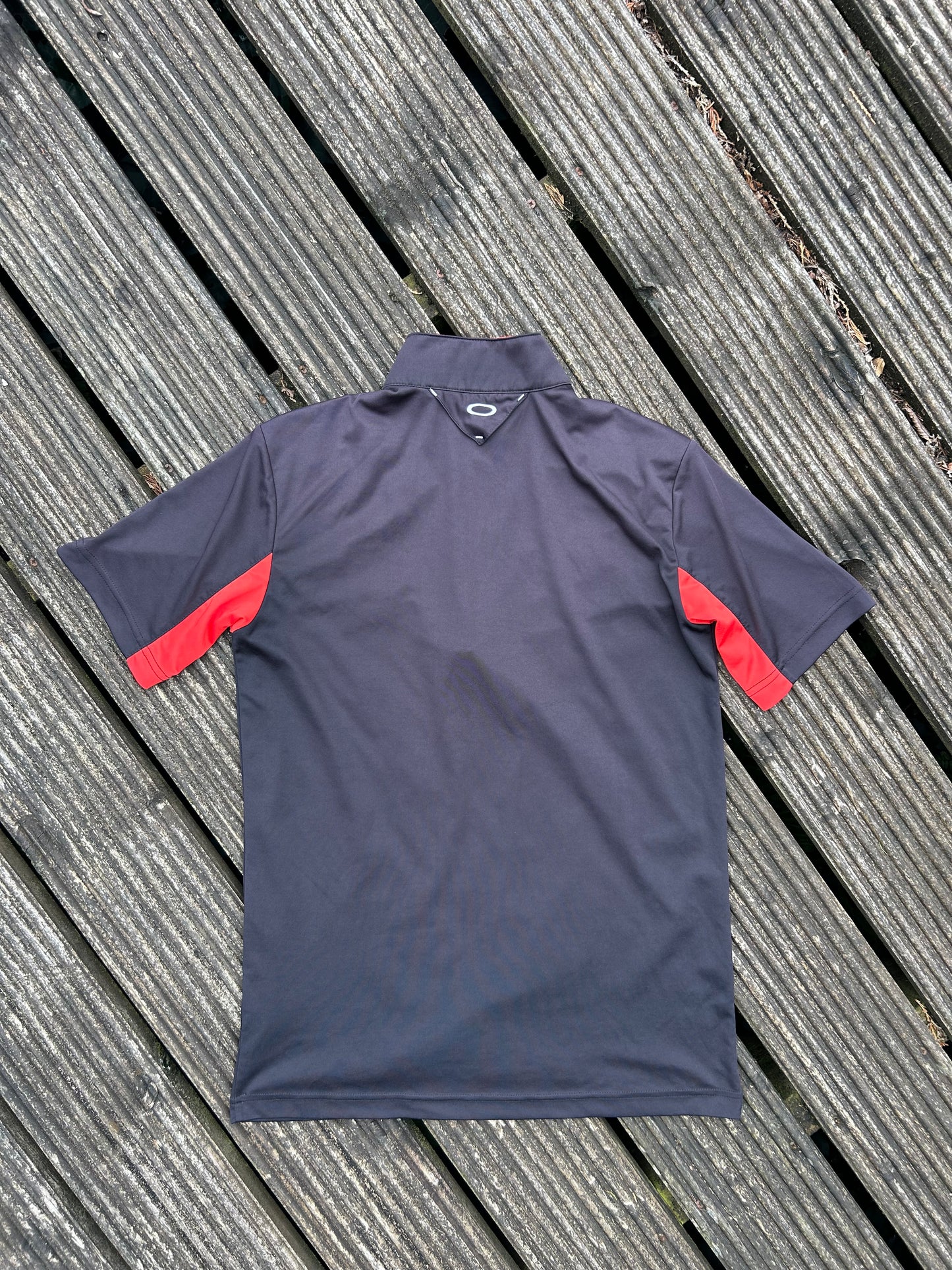 Oakley Zipped Tee