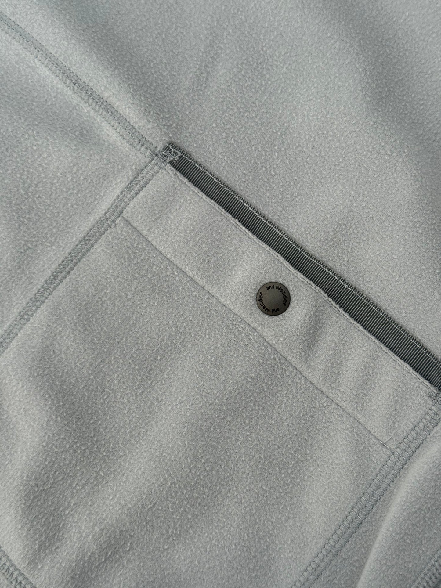 And Wander Fleece Pull-over