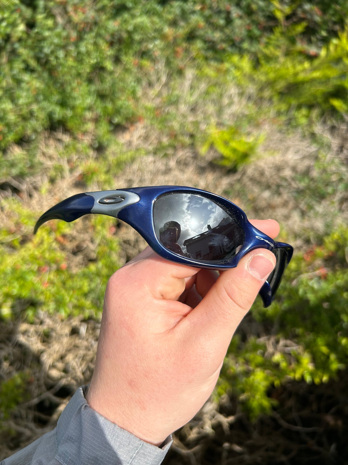 Oakley Valve
