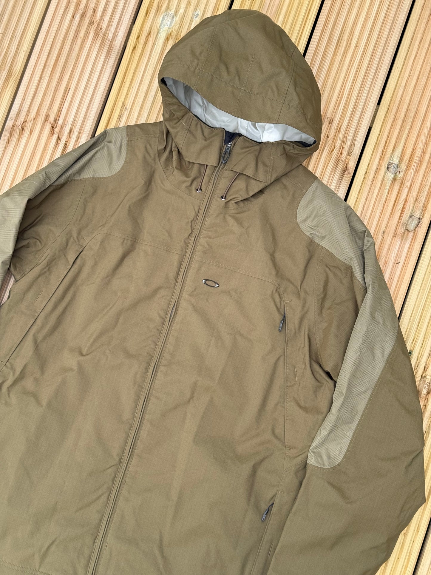 Oakley Magnetic Waterproof Jacket