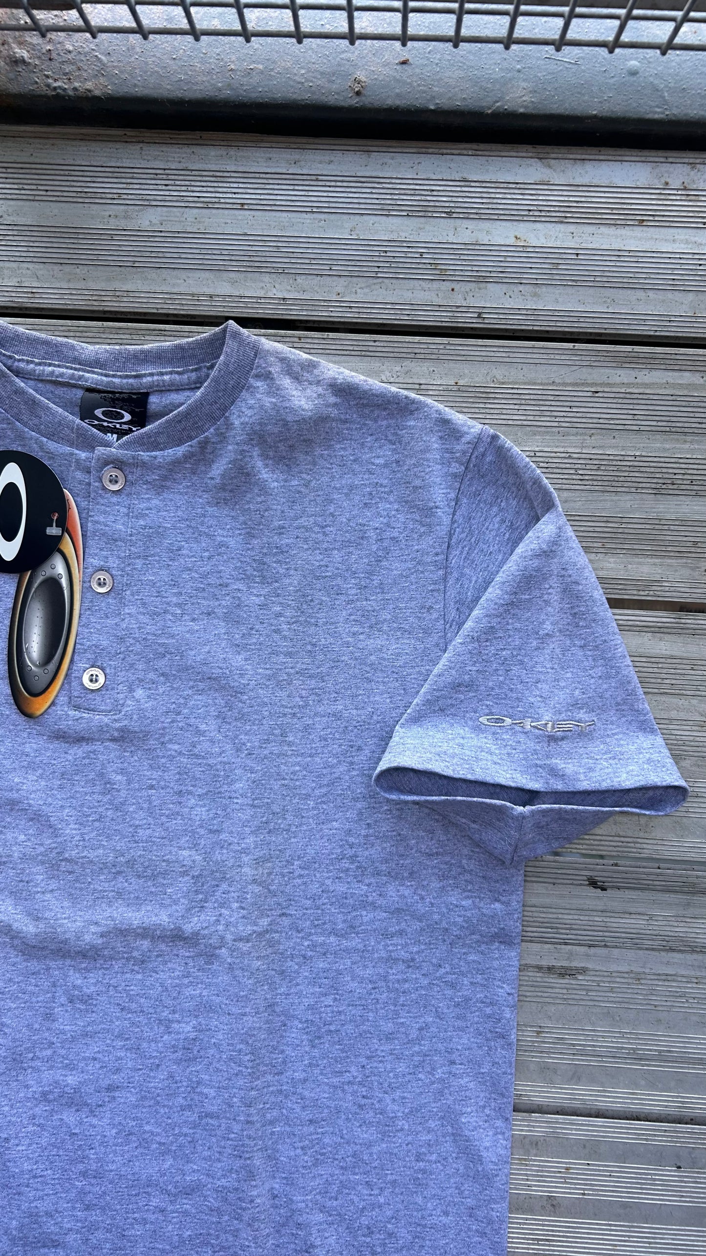 Oakley Button-up Tee
